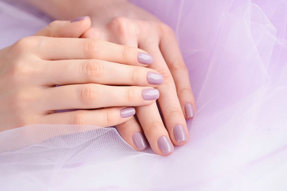 Structured Manicure vs. Gel Manicure: What’s the Difference & Which Is Right for You?